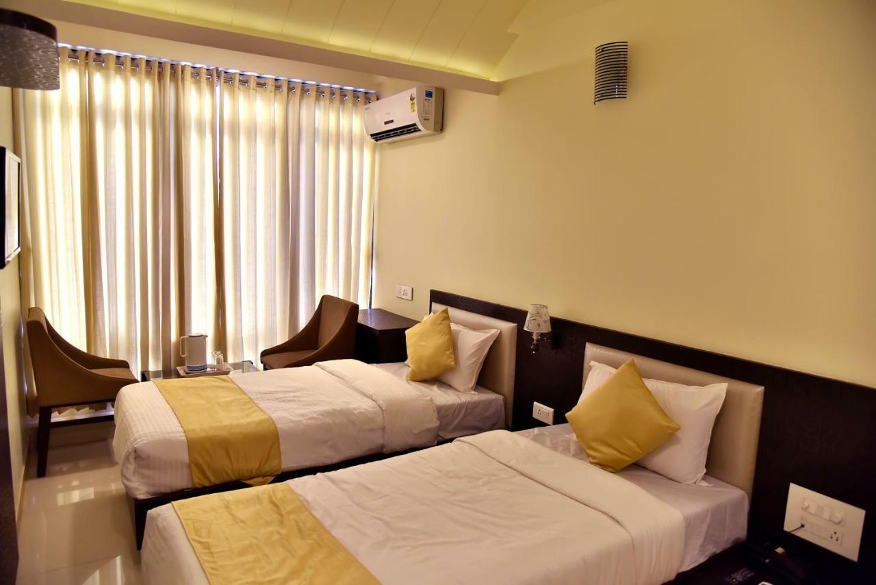 Hotel Fabexpress Time Square Thane Exterior foto